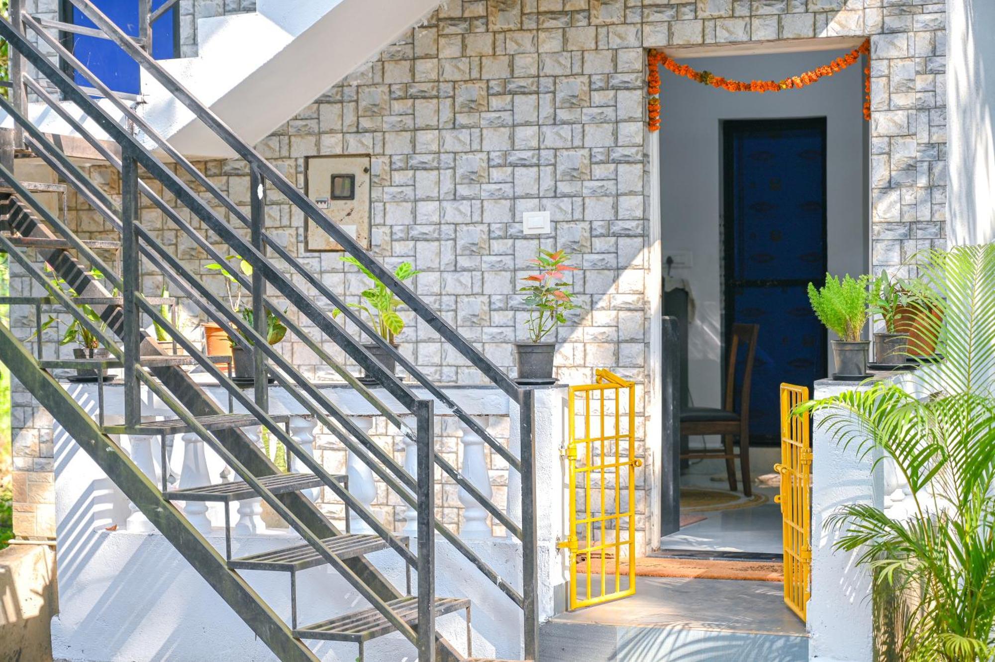 Shell House - Private Stay With Garden View In Arambol Mandrem Extérieur photo